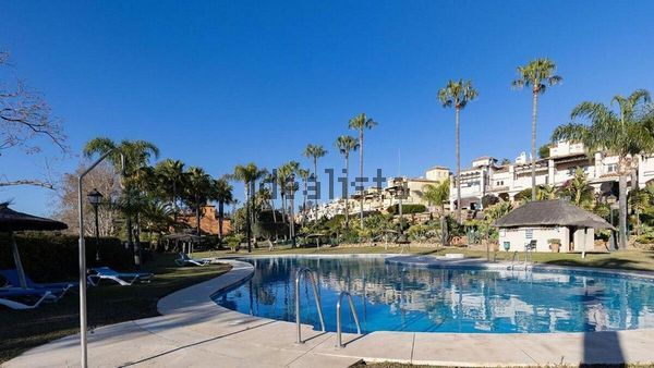 3-bedroom freehold villa in Marbella — photo 2 of 5