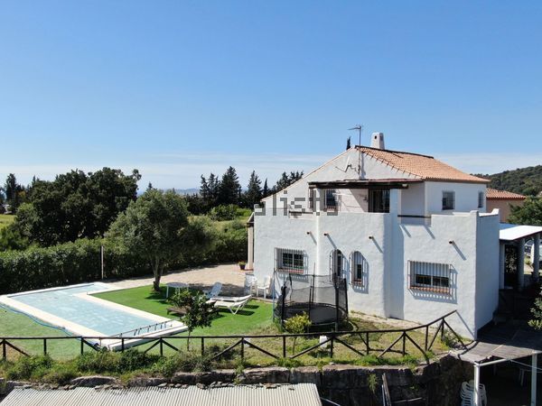 Estate in Los Llanos, Estepona — image 4