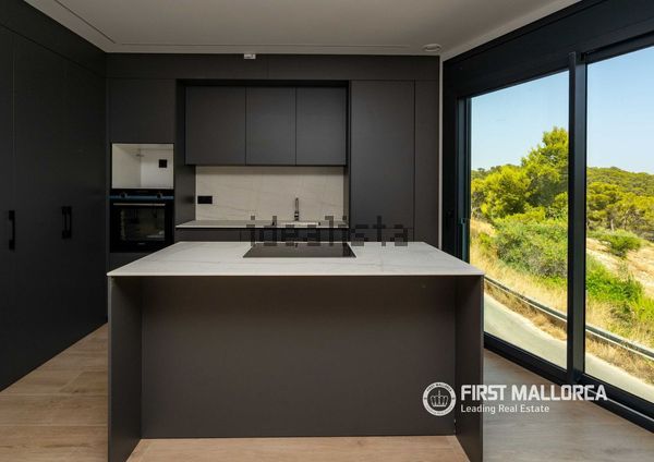 4-bedroom freehold villa in Palma — photo 5 of 5