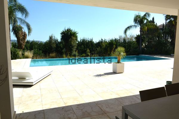 4-bedroom freehold villa in Mijas — photo 5 of 5