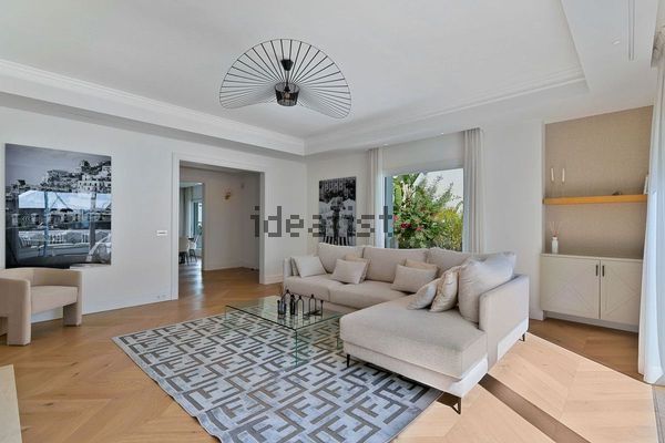 Semi-detached house in Rio Real, Marbella — image 5