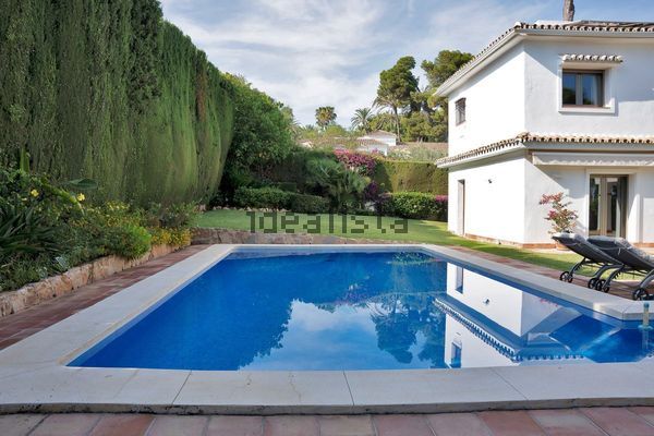 Detached house in Urbanización los Monteros, Los Monteros, Marbella — image 4