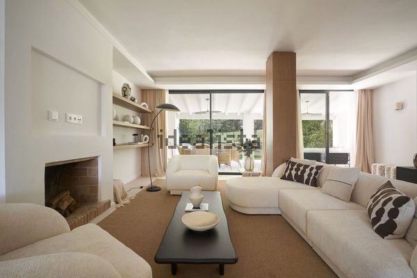 Semi-detached house in Urbanización los Olivos I Nn, Aloha, Marbella — image 3