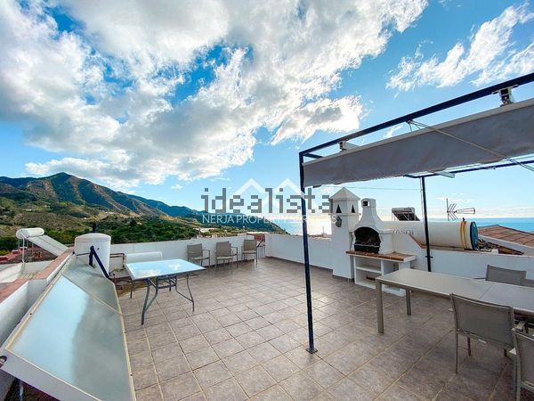 3-bedroom freehold villa in Nerja — photo 4 of 5