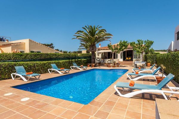 3-bedroom freehold villa in Ciutadella — photo 2 of 5