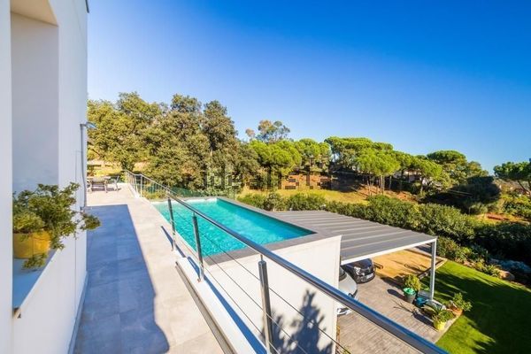 3-bedroom freehold villa in Castell-Platja d'Aro — photo 3 of 5