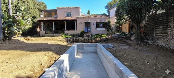 House in Rio Real, Marbella — image 4