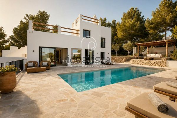 4-bedroom freehold villa in Ibiza — photo 3 of 5