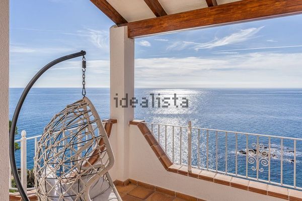 5-bedroom freehold villa in Lloret de Mar — photo 2 of 5