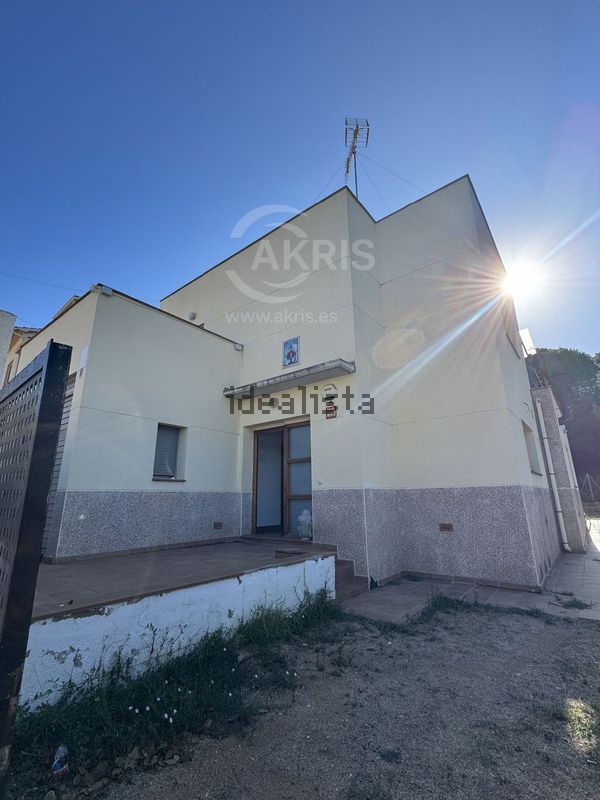 Detached house in Avenida Mas Romeu, Mas Romeu, Lloret de Mar — image 3