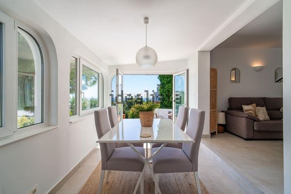 3-bedroom freehold villa in Fuengirola — photo 4 of 5