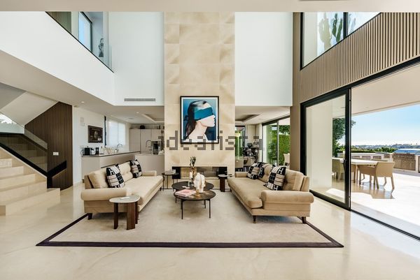 Detached house in Calle 16d Nva Andaluc, Las Brisas, Marbella — image 5