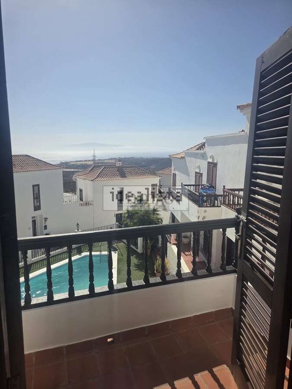 2-bedroom freehold villa in Arona — photo 5 of 5