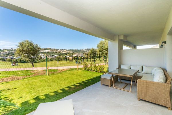 3-bedroom freehold villa in Mijas — photo 2 of 5