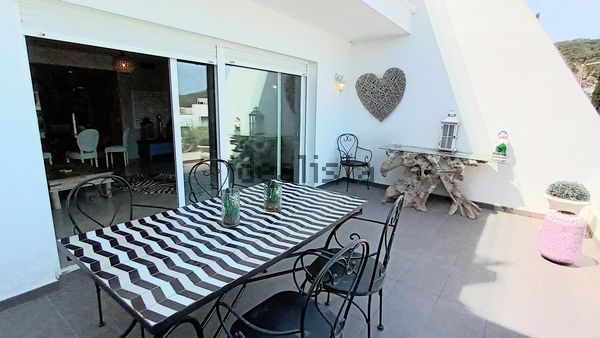 Terraced house in Roca Llisa, Santa Eulalia del Río — image 3