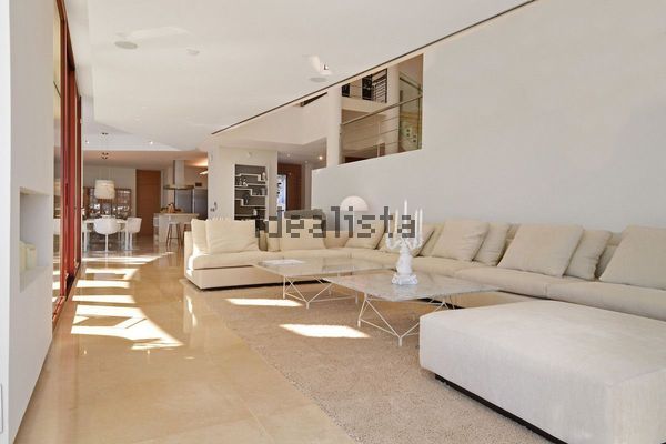 7-bedroom freehold villa in Marbella — photo 5 of 5
