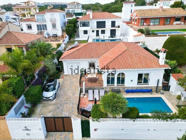 Detached house in Calle Orquidea, Alcorrín, Manilva — image 5