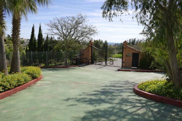 Detached house in Valtocado - La Alquería - La Atalaya, Mijas — image 3
