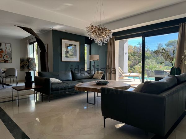 House in Hacienda Elviria, Marbella — image 3