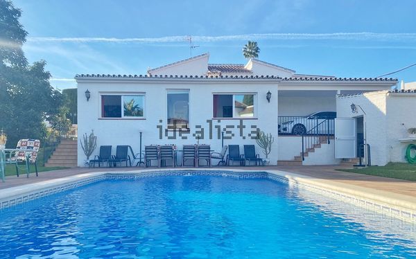 3-bedroom freehold villa in Marbella — photo 3 of 5