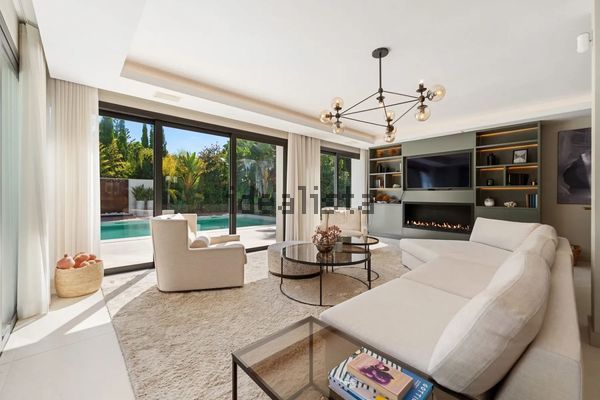 4-bedroom freehold villa in Marbella — photo 3 of 5