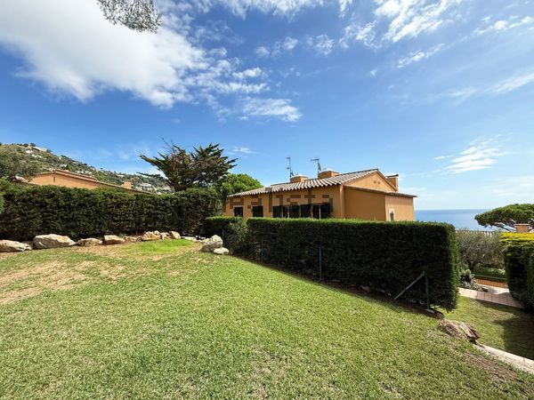 Semi-detached house in CL Es Castellet, Fornells - Aiguablava, Begur — image 3