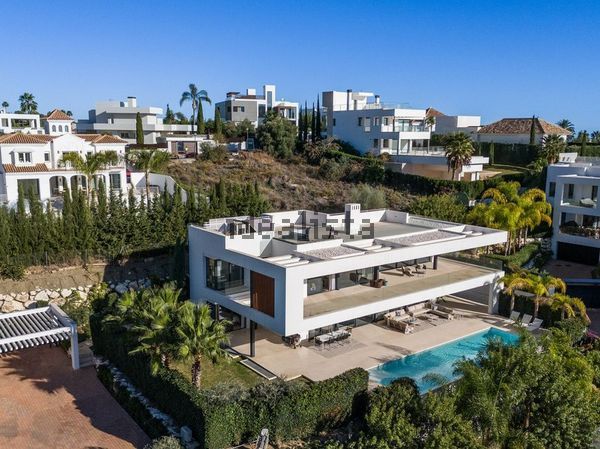 Detached house in Urbanizacion n Andal a Blanco, 33, Nueva Andalucía, Marbella — image 3