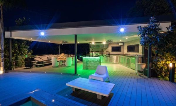 8-bedroom freehold villa in Marbella — photo 3 of 5