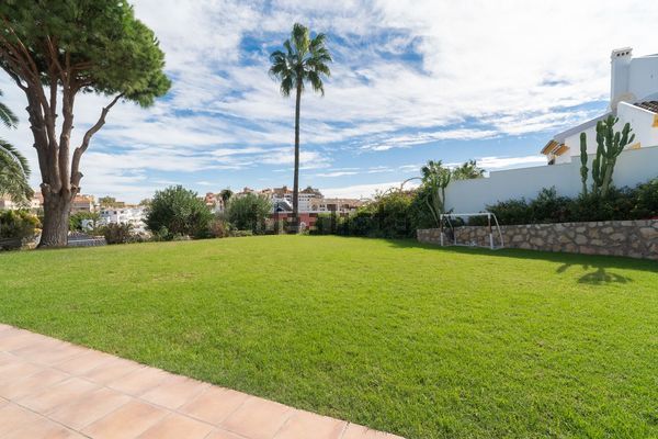 Detached house in Mediterraneo, Arroyo de la Miel, Benalmádena — image 3