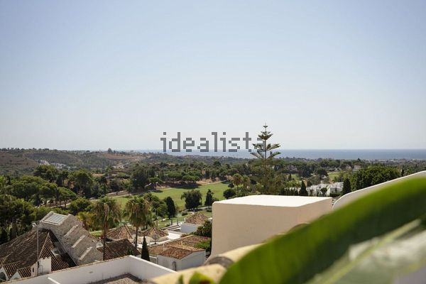 4-bedroom freehold villa in Marbella — photo 2 of 5