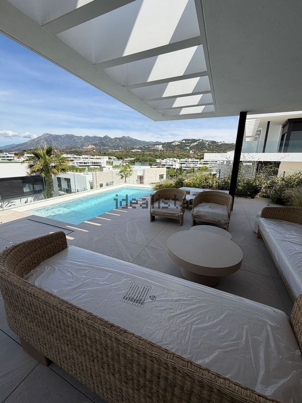 4-bedroom freehold villa in Marbella — photo 3 of 5