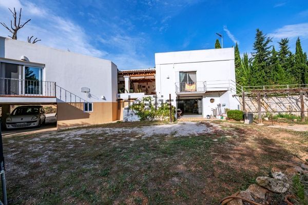 Detached house in Santa Eulalia del Río, Santa Eulalia del Río — image 3