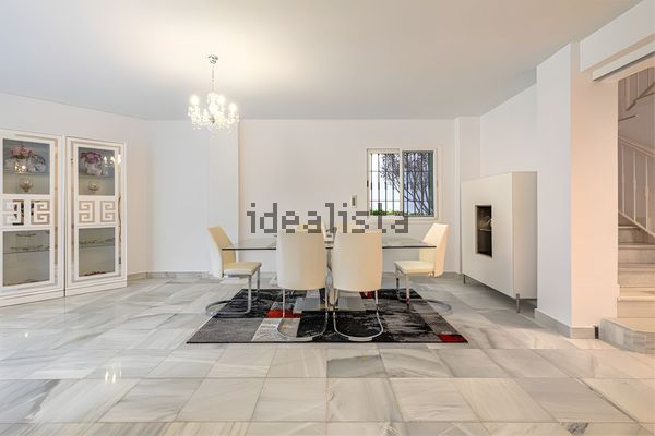 2-bedroom freehold villa in Marbella — photo 3 of 5