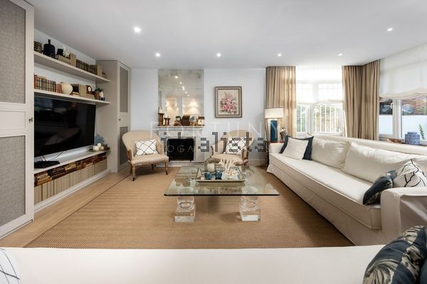 4-bedroom freehold villa in Málaga — photo 4 of 5