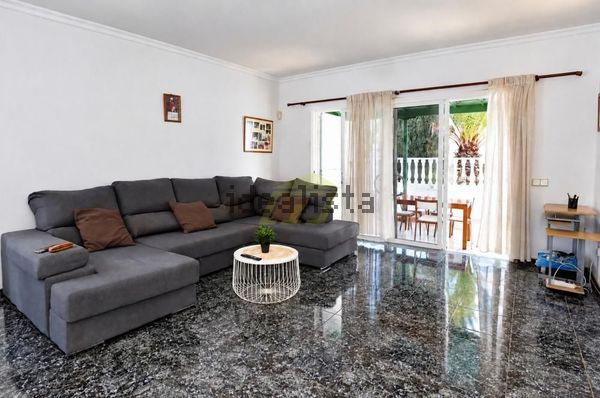 Detached house in Costa Teguise, Teguise — image 5