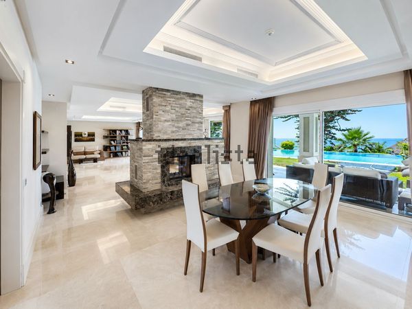 Detached house in Calle Hiedra, Alto de los Monteros, Marbella — image 4