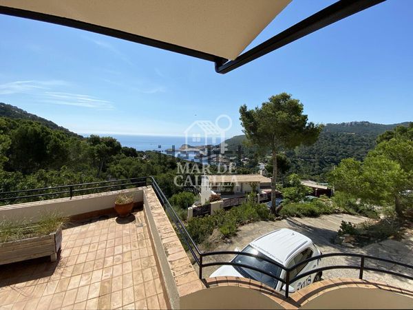 3-bedroom freehold villa in Begur — photo 2 of 5