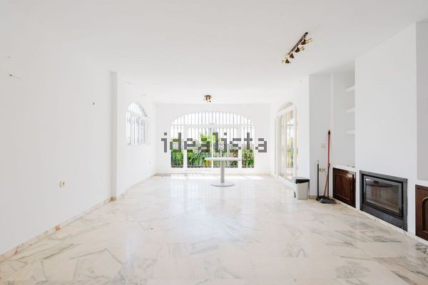 10-bedroom freehold villa in Benalmádena — photo 4 of 5
