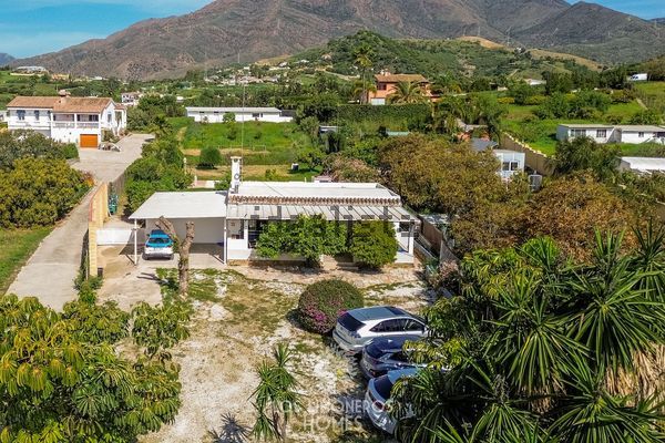 2-bedroom freehold villa in Estepona — photo 4 of 5