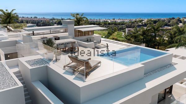 4-bedroom freehold villa in Marbella — photo 3 of 5