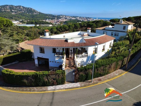Detached house in Calle Pere Pruna Nn, Comtat de Jaruco - Puigventós, Lloret de Mar — image 4