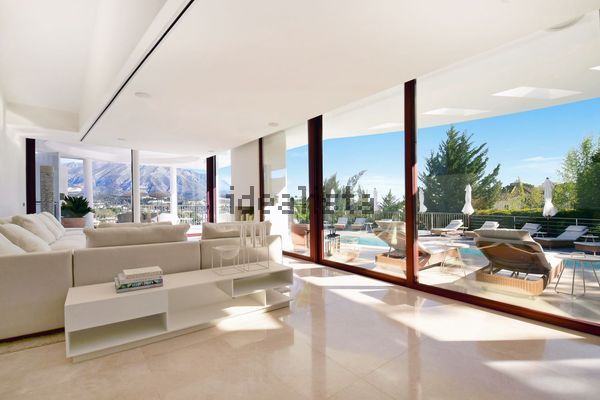 7-bedroom freehold villa in Marbella — photo 5 of 5