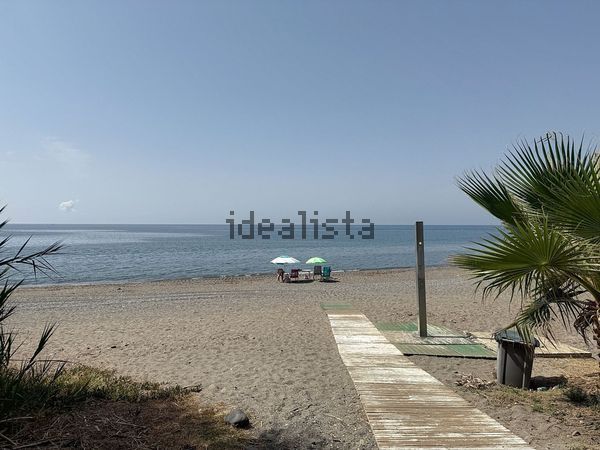 8-bedroom freehold villa in Estepona — photo 3 of 5