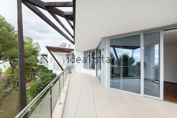 Terraced house in Calle Verdi, Sierra Blanca, Marbella — image 5