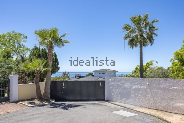5-bedroom freehold villa in Marbella — photo 2 of 5