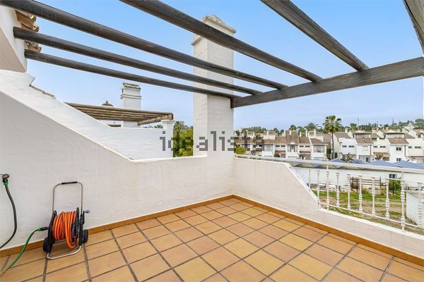 2-bedroom freehold villa in Marbella — photo 5 of 5