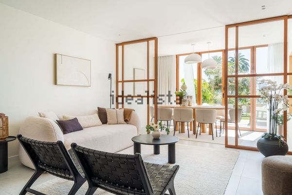 4-bedroom freehold villa in Marbella — photo 2 of 5