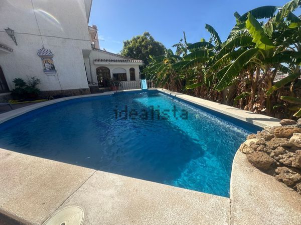 11-bedroom freehold villa in Málaga — photo 2 of 5