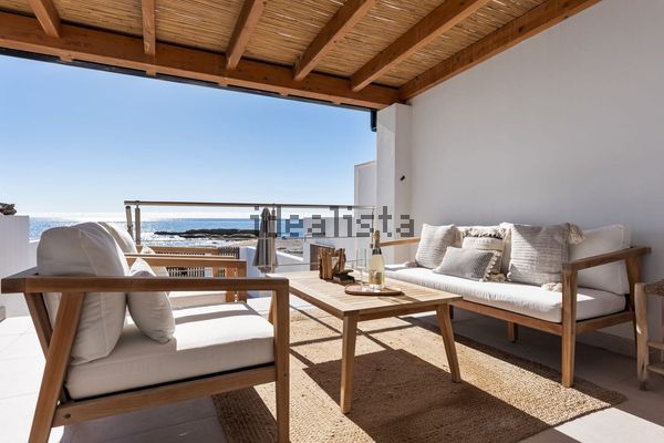 2-bedroom freehold villa in Estepona — photo 1 of 5