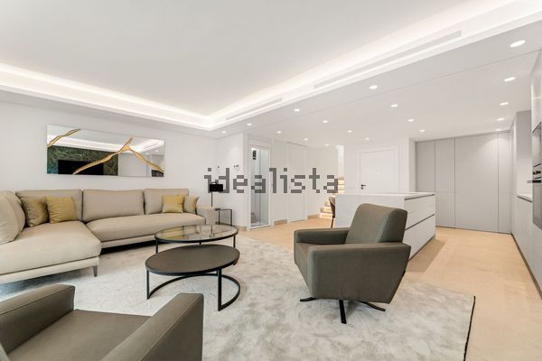 Terraced house in Urbanizacion Presidente Beach, 17, El Velerín, Estepona — image 5